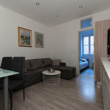Apartment Nana Πιράν Εξωτερικό φωτογραφία