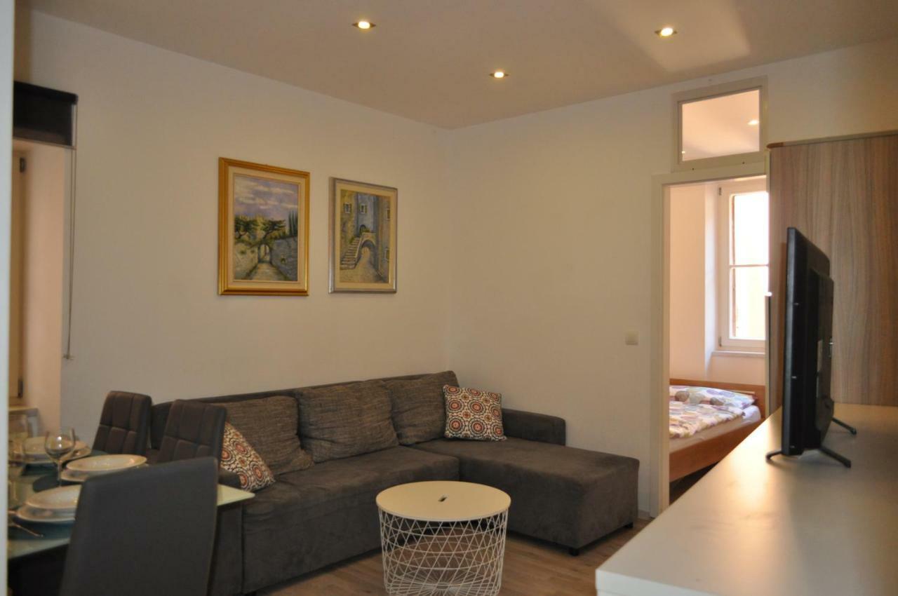 Apartment Nana Πιράν Εξωτερικό φωτογραφία