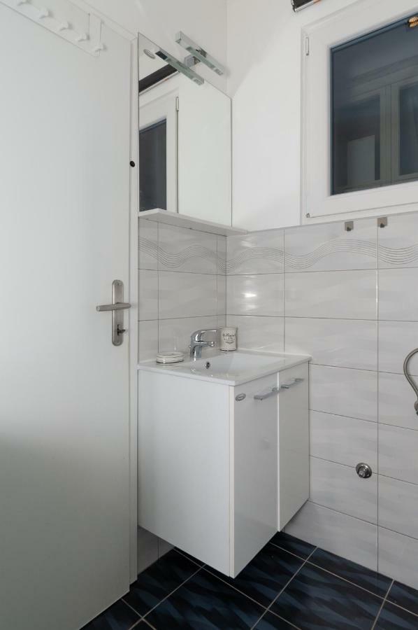 Apartment Nana Πιράν Εξωτερικό φωτογραφία