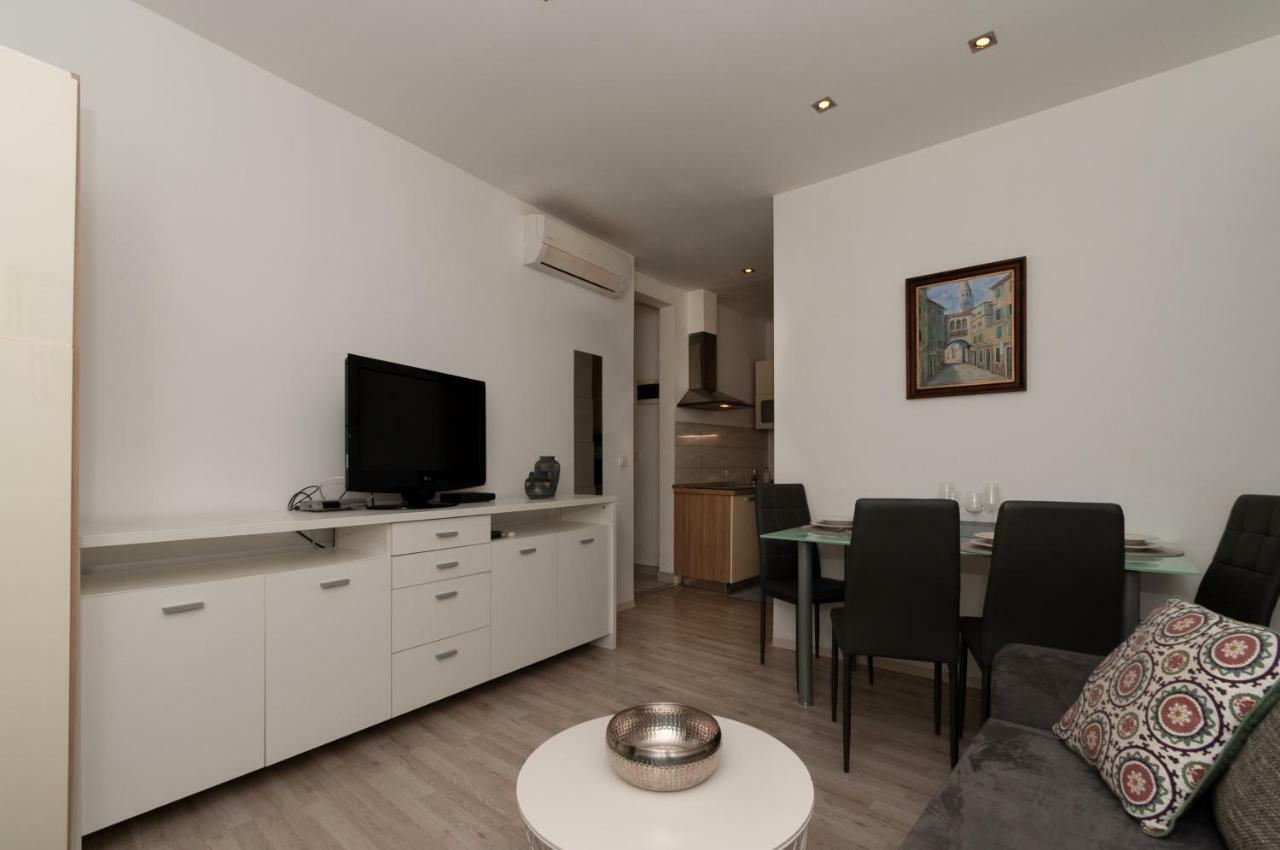 Apartment Nana Πιράν Εξωτερικό φωτογραφία