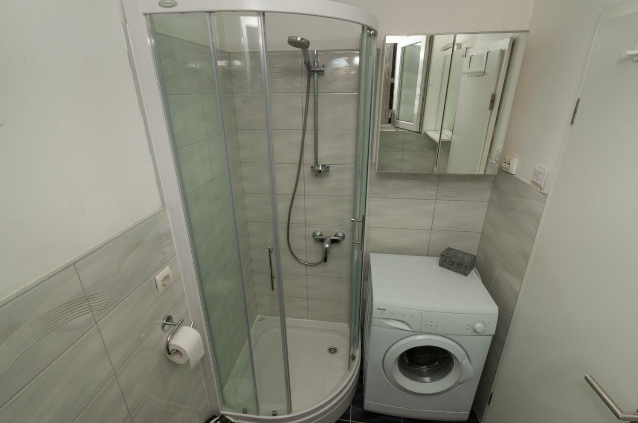 Apartment Nana Πιράν Εξωτερικό φωτογραφία